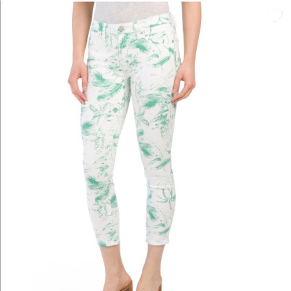🔥Lucky Brand 🍀 Low rise Lolita Crop